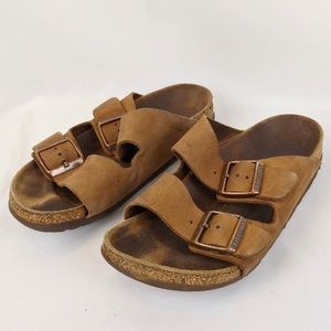 Brown Arizona Birkenstock’s 37